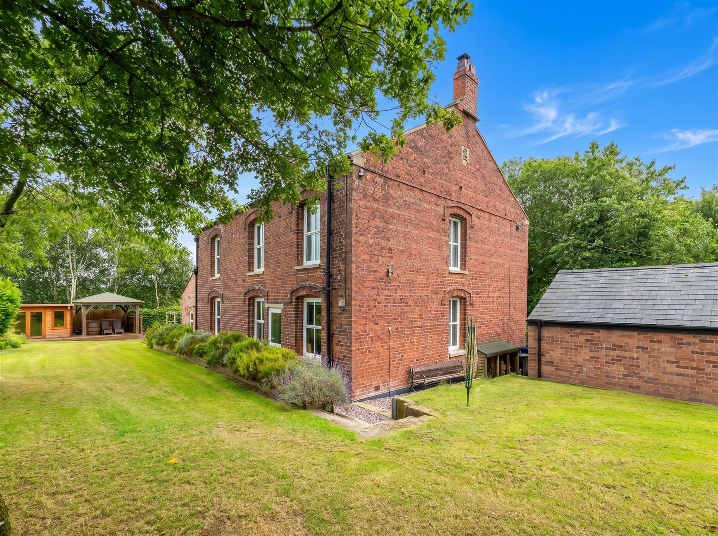 Spring Lane, Samlesbury, Preston